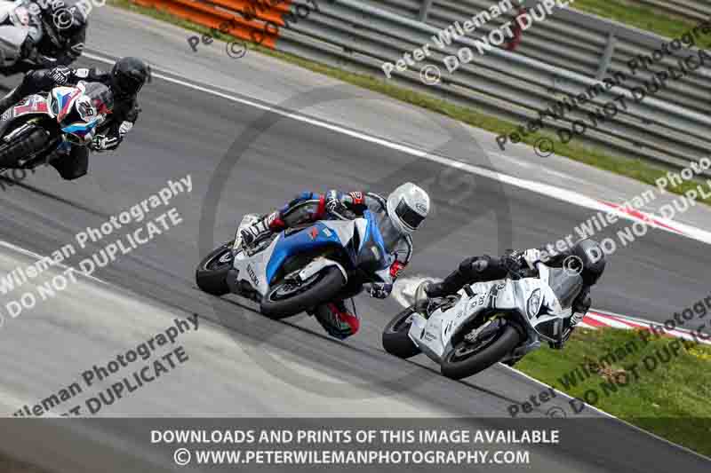 cadwell no limits trackday;cadwell park;cadwell park photographs;cadwell trackday photographs;enduro digital images;event digital images;eventdigitalimages;navarra;no limits trackdays;peter wileman photography;racing digital images;trackday digital images;trackday photos